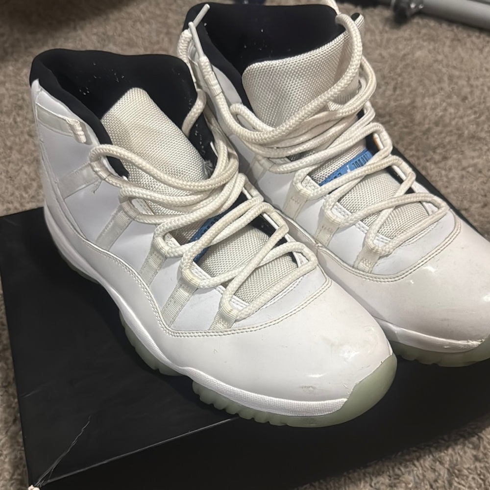 White High-Top Sneakers retro Jordans